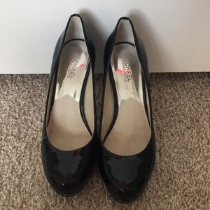 Michael Kors Black Patent Leather Pumps Sz 8.5